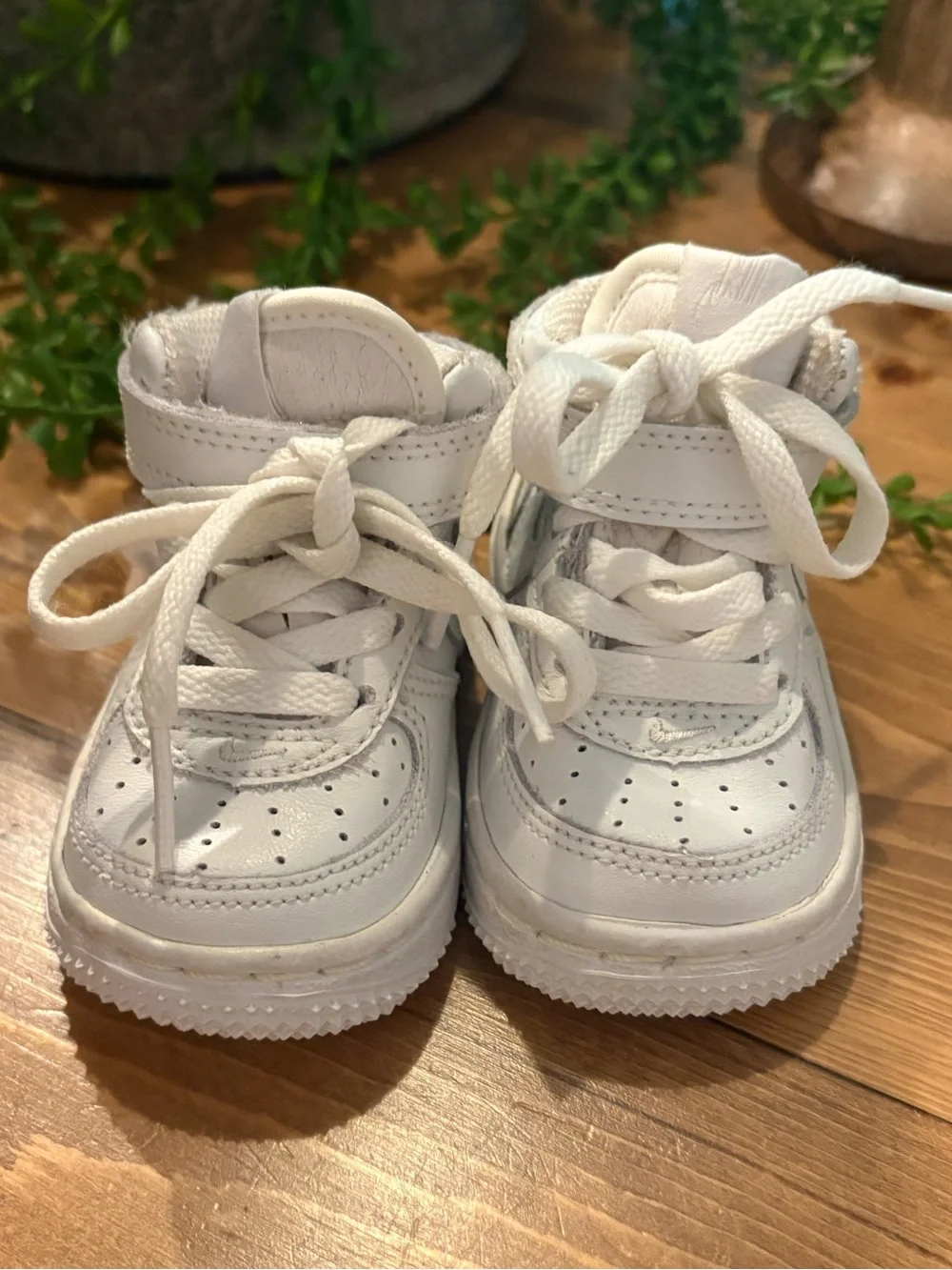Nike Air Force 1 Mid baby shoes